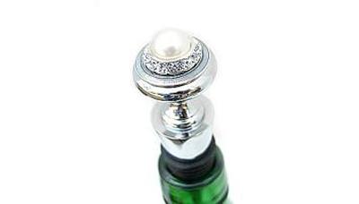 Classic Legacy Pearl Crystal Bottle Stopper 