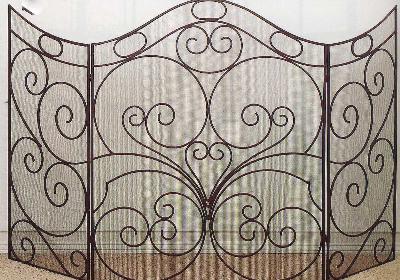 Dr  Livingstone Three Panel Scroll Fire Screen Antique Brown