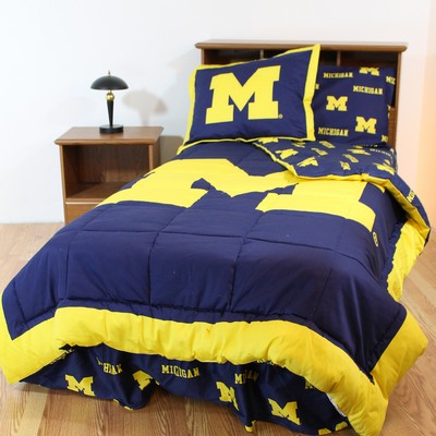 College Covers Michigan Wolverines Bed-in-a-Bag Set 