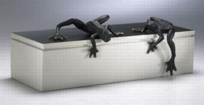 Cyan Design 2pc Iron Frogs Old World Bronze