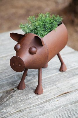 Manual Woodworkers and Weavers  Inc Iron Rusty Pig Planter 