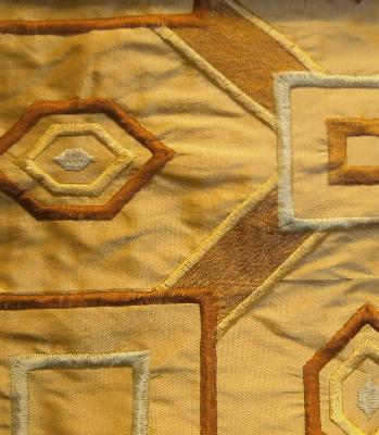 Libas International Nice Gold