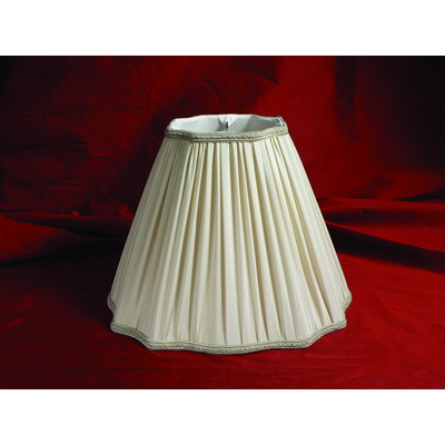 Lake Shore Lampshades 16in Inverted Corners Fancy Square, Pleated 