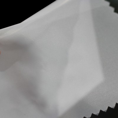 Novel Vanessa Winter White