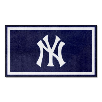 Fan Mats  LLC New York Yankees 3ft. x 5ft. Plush Area Rug Navy