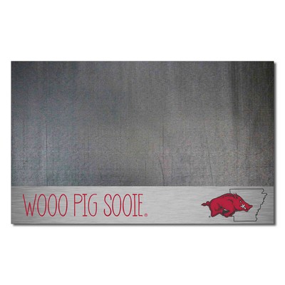 Fan Mats  LLC Arkansas Razorbacks Southern Style Vinyl Grill Mat - 26in. x 42in. Black