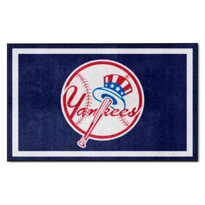 Fan Mats  LLC New York Yankees 4ft. x 6ft. Plush Area Rug Navy