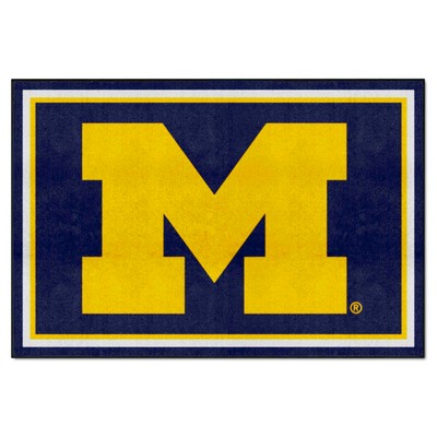 Fan Mats  LLC Michigan Wolverines 5x8 Rug Blue