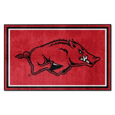 Fan Mats  LLC Arkansas Razorbacks 4x6 Rug Maroon