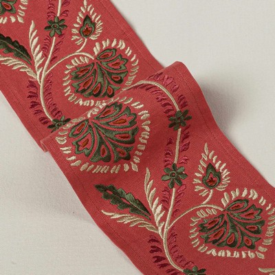 Colefax and Fowler Florinda Braid Red