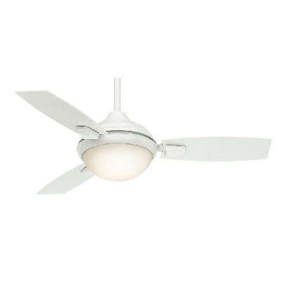 Casablanca Fan Co Verse 44in Fresh White Damp Outdoor Fan in Verse Small Room 59153 Blade Material: Plastic