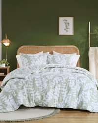 Aria Sage Floral Print Revesible Comforter Set Queen by   