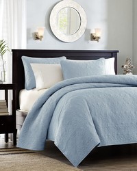 Quebec Blue 3 Piece Reversible Quilt Set Twin by   