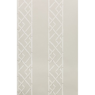 Kravet Wallcovering LATTICEWORK W3502 16 PLATINUM SARAH RICHARDSON WALLPAPER W3502.16 White CELLULOSE - 50%;OTHER - 30%;POLYESTER - 20% Modern Geometric Designs Lattice and Trellis Wallpaper Striped 
